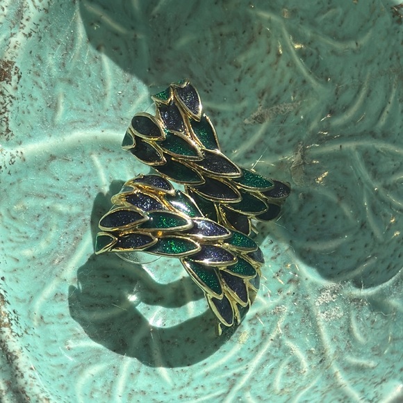 Vintage Edwin Pearl Peacock Gold and Blue/Green Enamel earrings - Picture 1 of 7